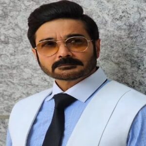 হাম্পির পর এবার লক্ষ্য কাশ্মীর! ২০২৭-এ বড়পর্দায় ফিরছে ‘ভয়ংকর সুন্দর’ কাকাবাবু, নন্দনে দাঁড়িয়ে বড় ঘোষণা প্রসেনজিতের