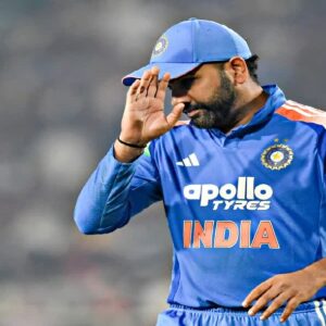 পদ্মশ্রী পেয়ে আবেগে ভাসলেন ‘হিটম্যান’! রোহিতের গলায় এবার কোন বড় লক্ষ্যের সুর?