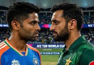 IND vs PAK: টস জিতল পাকিস্তান, টিম ইন্ডিয়ায় বড় চমক! রোহিতের এই চালে কি কুপোকাত হবে বাবররা?