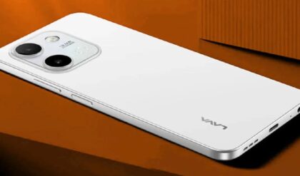 ৮০০০ টাকার নিচেই প্রিমিয়াম ফিচার! বাজেট স্মার্টফোনের বাজারে হুলস্থুল ফেলল এই নতুন মডেল।