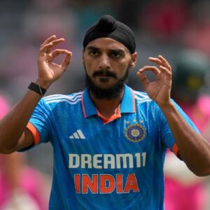 বাবরদের বিরুদ্ধে নেই অর্শদীপ সিং! টিম ইন্ডিয়ার এই বড় জুয়া কি ব্যুমেরাং হবে? ৩. ভারত-পাক দ্বৈরথ: প্রথম একাদশে নেই টিম ইন্ডিয়ার প্রধান পেসার, নেপথ্যে কি গুরুতর চোট?