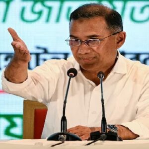 ভারতের দিকে বন্ধুত্বের হাত বাড়িয়েও একি শর্ত দিলেন ড. ইউনুস? তোলপাড় দুই দেশ!