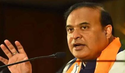 সুপ্রিম কোর্টে বড় ধাক্কা হিমন্ত বিশ্বশর্মার! বিতর্কিত ভিডিও মামলায় হস্তক্ষেপ করতে নারাজ শীর্ষ আদালত