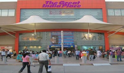 শোরুম বন্ধ, জনশূন্য করিডোর! নয়ডার আইকনিক জিআইপি মলের এই পরিণতির নেপথ্যে কী রহস্য?