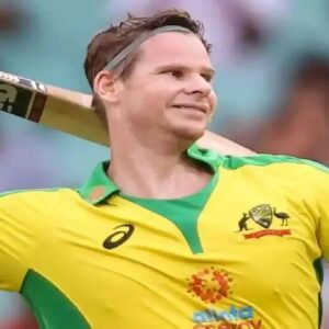 বিশ্বকাপে অজিদের মাস্টারস্ট্রোক! শ্রীলঙ্কার বিরুদ্ধে ‘ডু অর ডাই’ ম্যাচের আগে স্কোয়াডে স্টিভ স্মিথ