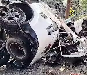 পিকনিকের পর চা খেতে যাওয়াই কাল হলো! আলিপুরদুয়ারে ৩ বন্ধুর নিথর দেহ, দুমড়ে ৩ টুকরো গাড়ি পিকনিকের পর চা খেতে যাওয়াই কাল হলো! আলিপুরদুয়ারে ৩ বন্ধুর নিথর দেহ, দুমড়ে ৩ টুকরো গাড়ি