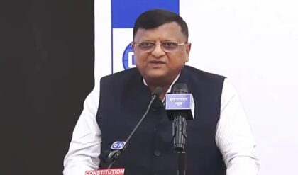 অনিয়ম বরদাস্ত নয়! ভোটার তালিকায় কারচুপির অভিযোগে চরম অ্যাকশনে কমিশন, কী জানালেন মনোজ আগরওয়াল?