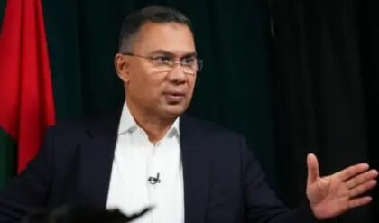 তারেক রহমানের জমানায় নতুন অধ্যায়! শপথ নিল বাংলাদেশের মন্ত্রিসভা, চরম বিবাদে জামাত ও এনসিপি!