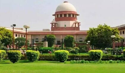 বাংলার ভোটার তালিকায় ‘লজিক্যাল ডিসক্রিপেন্সি’ বিতর্ক! সুপ্রিম কোর্টে বড় ধাক্কা খেলেন আবেদনকারী