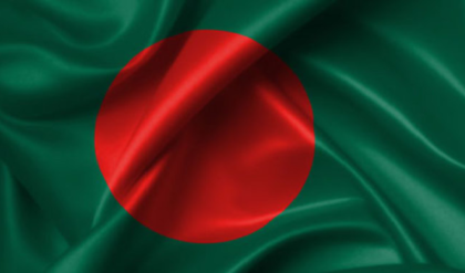 জিন্স-টপ পরায় ছাত্রীদের ‘পতিতা’ সম্বোধন, লাঠি নিয়ে হামলা! জামাত শাসিত বাংলাদেশে চরম অরাজকতা