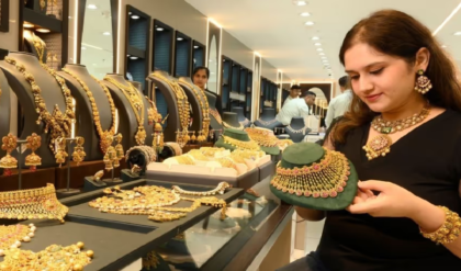 সপ্তাহের শুরুতেই সোনার দামে বড় চমক! কলকাতা-সহ দেশের বড় শহরগুলিতে আজ কত দর? জানুন আপডেট