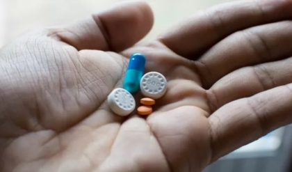 রোজ ঘুমের ওষুধ খাচ্ছেন? অজান্তেই নিজের মৃত্যু পরোয়ানা লিখছেন না তো? দেখে নিন ভয়াবহ ক্ষতি