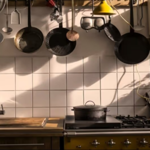 রান্নাঘরের এই জিনিসগুলোই ছড়াচ্ছে বিষ! কতদিন অন্তর বদলানো জরুরি, জানলে আঁতকে উঠবে