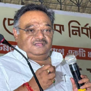 “অন্নপূর্ণা ভাণ্ডারে মিলবে ৩০০০!” লক্ষ্মীর ভাণ্ডার নিয়ে মমতাকে চ্যালেঞ্জ শমীকের, আসানসোলে বড় ভাঙন ঘাসফুলে