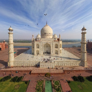 ‘তাজমহল’ আসল নাম নয়! জানুন শাহজাহানের দেওয়া সেই রহস্যময় ফার্সি নাম ও তার ইতিহাস