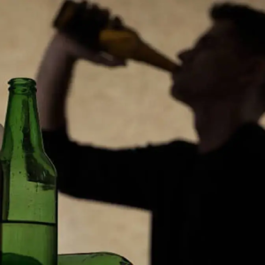 পরিমিত মদ্যপানে কি সত্যিই সারে রোগ? বিতর্কিত দাবিতে তোলপাড় চিকিৎসক মহল!