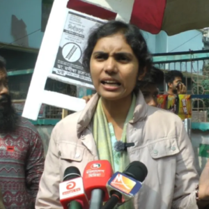 মই প্রতীকের ঝড়ে টালমাটাল সোশাল মিডিয়া! নির্বাচনে হার না জয়? মুখ খুললেন ‘জনগণের ডাক্তার’ মনীষা