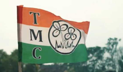 ডিএ রায়ে ভারসাম্য রেখেছে সুপ্রিম কোর্ট! কেন্দ্রের বঞ্চনাকেই দায়ী করল তৃণমূল, তুঙ্গে রাজনৈতিক তরজা