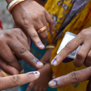 ৮০ লক্ষ অসঙ্গতি! বাংলার SIR জট কাটাতে ঝাড়খণ্ড-ওড়িশার দ্বারস্থ প্রধান বিচারপতি