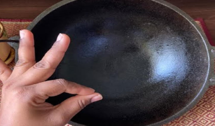 কড়াইয়ের জেদি পোড়া দাগ দেখে কপালে ভাঁজ? ঘষাঘষি ছাড়াই পরিষ্কার হবে ম্যাজিকের মতো!