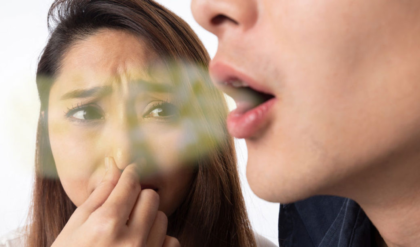 মুখের দুর্গন্ধ নিয়ে নাজেহাল? ম্যাজিকের মতো কাজ করবে এই এক টুকরো ফিটকিরি!