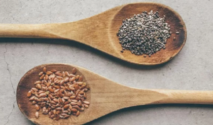 খালি পেটে চিয়া বীজ না কি ফ্ল্যাক্সসিড— সুপারফুডের লড়াইয়ে এগিয়ে কে?