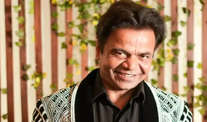 জেলযাত্রার আগেই মিলল রক্ষাকর্তা! নিঃস্ব রাজপাল যাদবের হাত ধরতে এগিয়ে এলেন সোনু সুদ