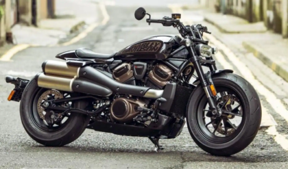 অন্নপ্রাশনের নিমন্ত্রণে গিয়ে চরম বিপত্তি! পুকুরপাড়ে মিলল জুতো-বাইক, কোথায় গেলেন প্রৌঢ়?