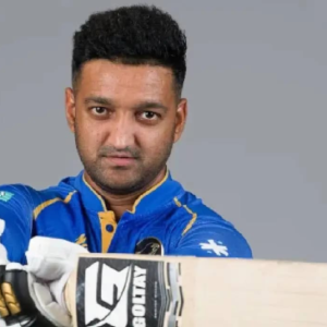 বিশ্বকাপের মাঝেই বড় ধাক্কা! মদ্যপান ও শৃঙ্খলাভঙ্গের দায়ে ভারত ছাড়তে হলো আমিরশাহীর ব্যাটারকে