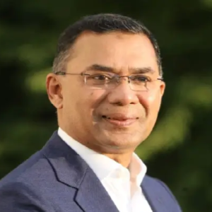 ২৫ বছর পর সিংহাসনে জিয়া-খালেদা পুত্র! তারেক রহমানের শপথ ঘিরেই কি এখন বড় আইনি জটিলতা?