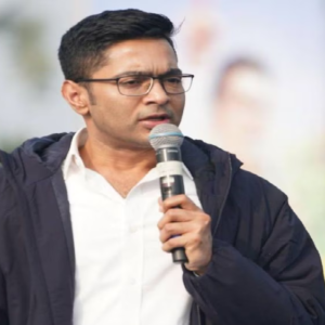 পুণেতে শ্রমিক মৃত্যু: “কেস বাংলায় পাঠান, ৫০ দিনে বিচার করব!” পুরুলিয়ায় দাঁড়িয়ে বিজেপিকে চরম চ্যালেঞ্জ অভিষেকের