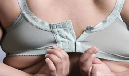 সাবধান! খুব টাইট আন্ডারওয়্যার পরছেন? নিজের অজান্তেই ডেকে আনছেন ভয়াবহ বিপদ