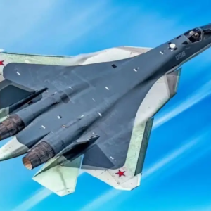 শত্রু রাডারে ধরা ছোঁয়ার বাইরে! রাশিয়ার ‘অদৃশ্য’ ঘাতক Su-57 কি এবার ভারতের হাতে?