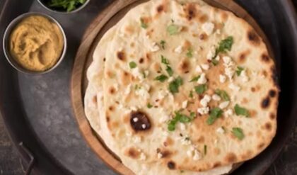 আয়না দেখে মন খারাপ? গমের বদলে পাতে আসুক এই ৩টি ‘ম্যাজিক’ রুটি, মেদ গলবে মাখনের মতো!