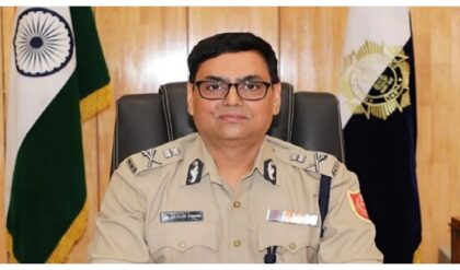 রাজীব কুমারের আত্মীয়ই এবার পদ্মপ্রার্থী! দুঁদে আইপিএস অফিসারের হাতেই কি ব্যারাকপুরের রাশ?