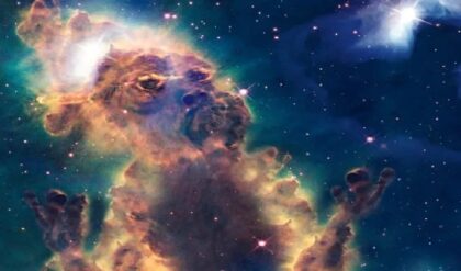 মহাকাশে জলের মহাসাগর! পৃথিবীর সব সাগরের চেয়ে ১৪০ ট্রিলিয়ন গুণ বড় মেঘের হদিশ