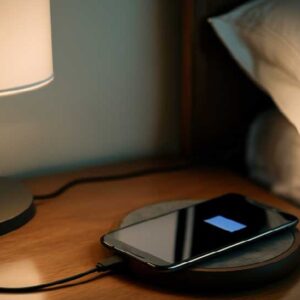 “১০০% চার্জ করলেই বিপদ!”-ফোনের ব্যাটারি দ্রুত নষ্ট হওয়ার আসল কারণ জানেন কি?