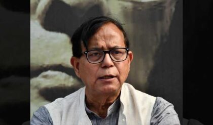 ‘সেদিন কোনো গেরুয়া ঝাণ্ডা ছিল না!’ বুদ্ধবাবুর শেষ যাত্রার স্মৃতিতে আবেগপ্রবণ মহম্মদ সেলিম