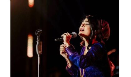 বাংলার শাওনীর জয়গান! এ. আর. রহমানের সুর থেকে অজয় দেবগনের ‘ময়দান’—বলিউড কাঁপাচ্ছেন বাঙালি কন্যা