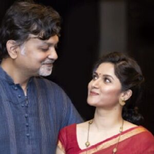 সংসার কি তবে অতীত? ৩ বছর আলাদা থেকেও কেন সৃজিতের নাম মুছছেন না মিথিলা?