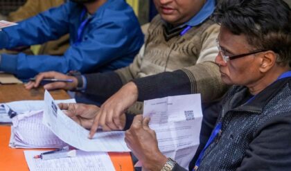 SIR-এ ৩২ লক্ষের ভাগ্য নির্ধারণ করল কমিশন, ৪০ শতাংশেরই নাম ‘ডিলিট’! এখন উপায়?