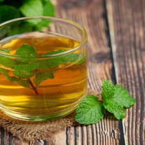 টানা ৩০ দিন হার্বাল টি খেলে শরীরে কী ঘটে? ভেষজ চায়ের ৫টি জাদুকরী গুণ দেখে চমকে যাবেন!