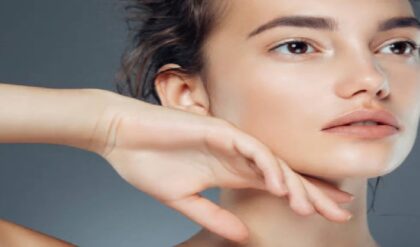 কমলালেবু খেয়ে খোসা ফেলে দিচ্ছেন? অজান্তেই নষ্ট করছেন ত্বকের প্রাকৃতিক জেল্লা!