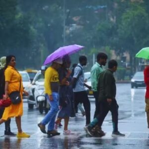 বঙ্গে ফের বৃষ্টির ভ্রুকুটি? উত্তর থেকে দক্ষিণ—আজ দিনভর কেমন থাকবে আবহাওয়া?