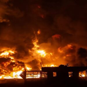 “ইরানে ‘অপারেশন এপিক ফিউরি’!”-পরমাণু কেন্দ্রে ইজরায়েল-আমেরিকার বিধ্বংসী যৌথ হামলা