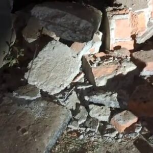 স্কুলের ৫ ফুটের মধ্যে ভয়াবহ বিস্ফোরণ! বীরভূমে ধূলিসাৎ উপ-স্বাস্থ্যকেন্দ্রের দেওয়াল