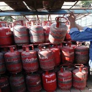 গ্যাস নিয়ে সব দুশ্চিন্তা শেষ! রান্নার গ্যাসের জোগান নিয়ে দেশবাসীকে বড় অভয় দিল মোদী সরকার