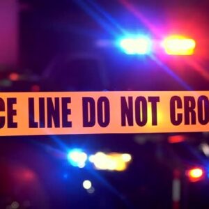 একই ঘরে ঝুলন্ত দম্পতির দেহ, পাশে অচৈতন্য সন্তান! কোন অভিমানে এই চরম পথ বেছে নিলেন তাঁরা?