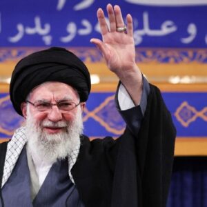 তৃতীয় বিশ্বযুদ্ধ কি দোরগোড়ায়? খামেনেই-এর মৃত্যুতে জ্বলছে মধ্যপ্রাচ্য, বড় পদক্ষেপ কেন্দ্রের