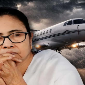 “মাঝ আকাশে ১ ঘণ্টা যমে-মানুষে টানাটানি!”-পাইলটকে নিয়ে কী বললেন মুখ্যমন্ত্রী?